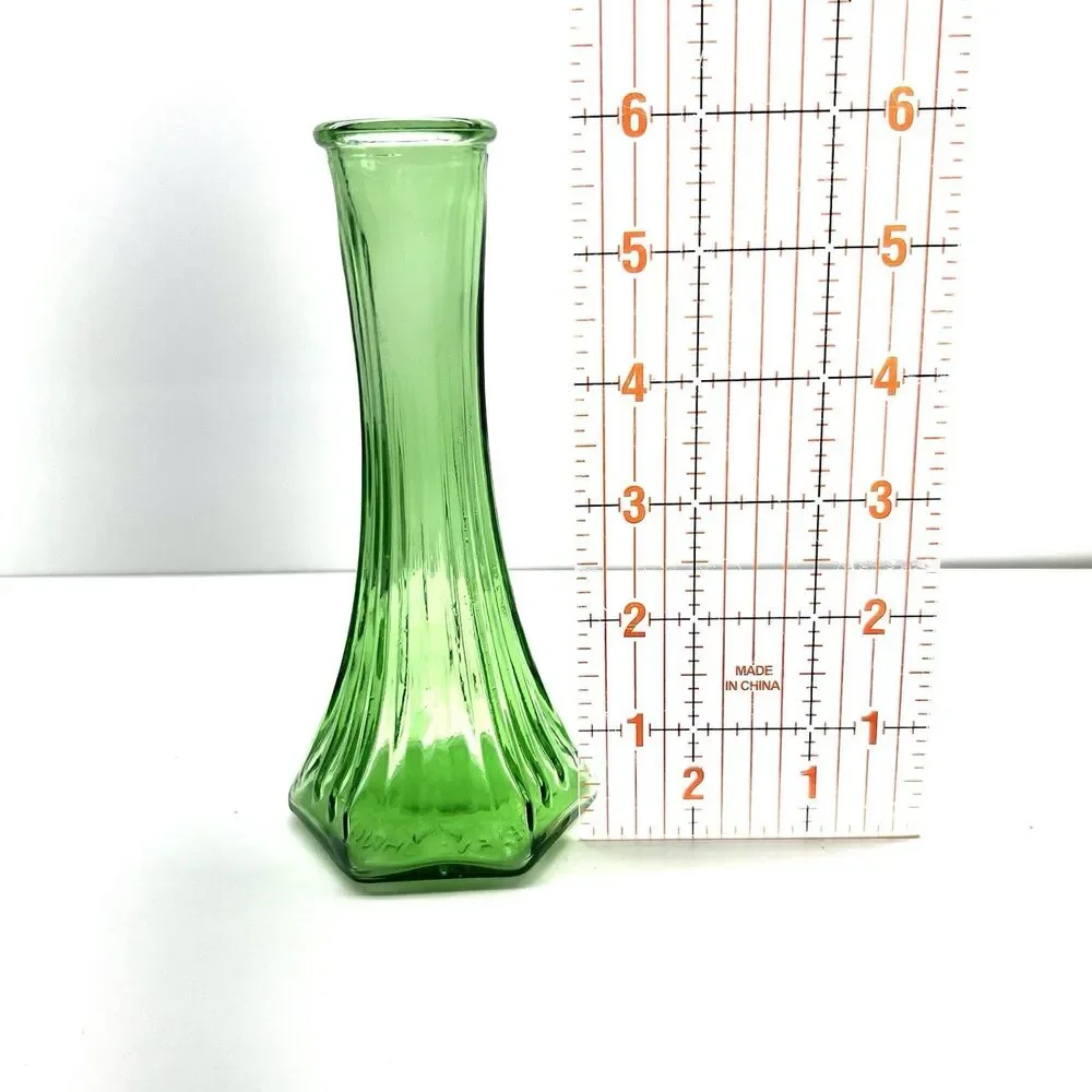Vintage/Retro E.O. Brody Co. Cleveland-Emerald Green-Ribbed/Fluted Bud Vase  6